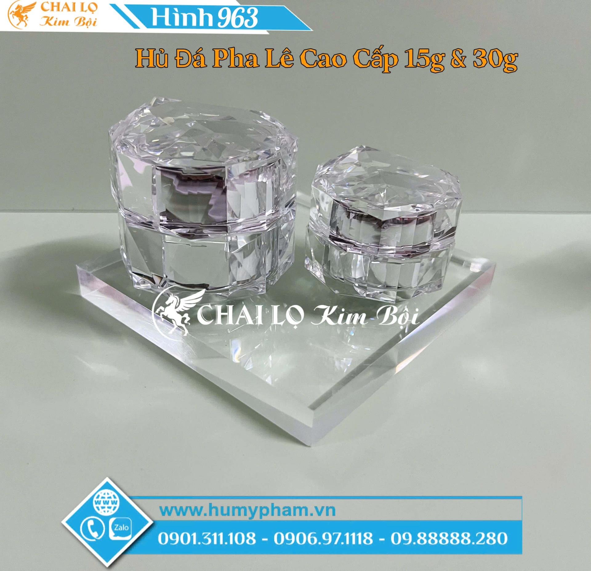 hủ pha lê ca cấp