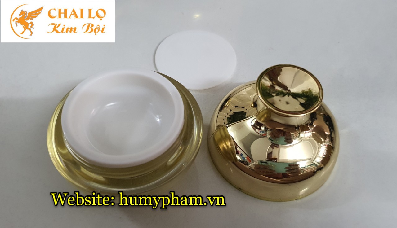 hu nhua dung kem