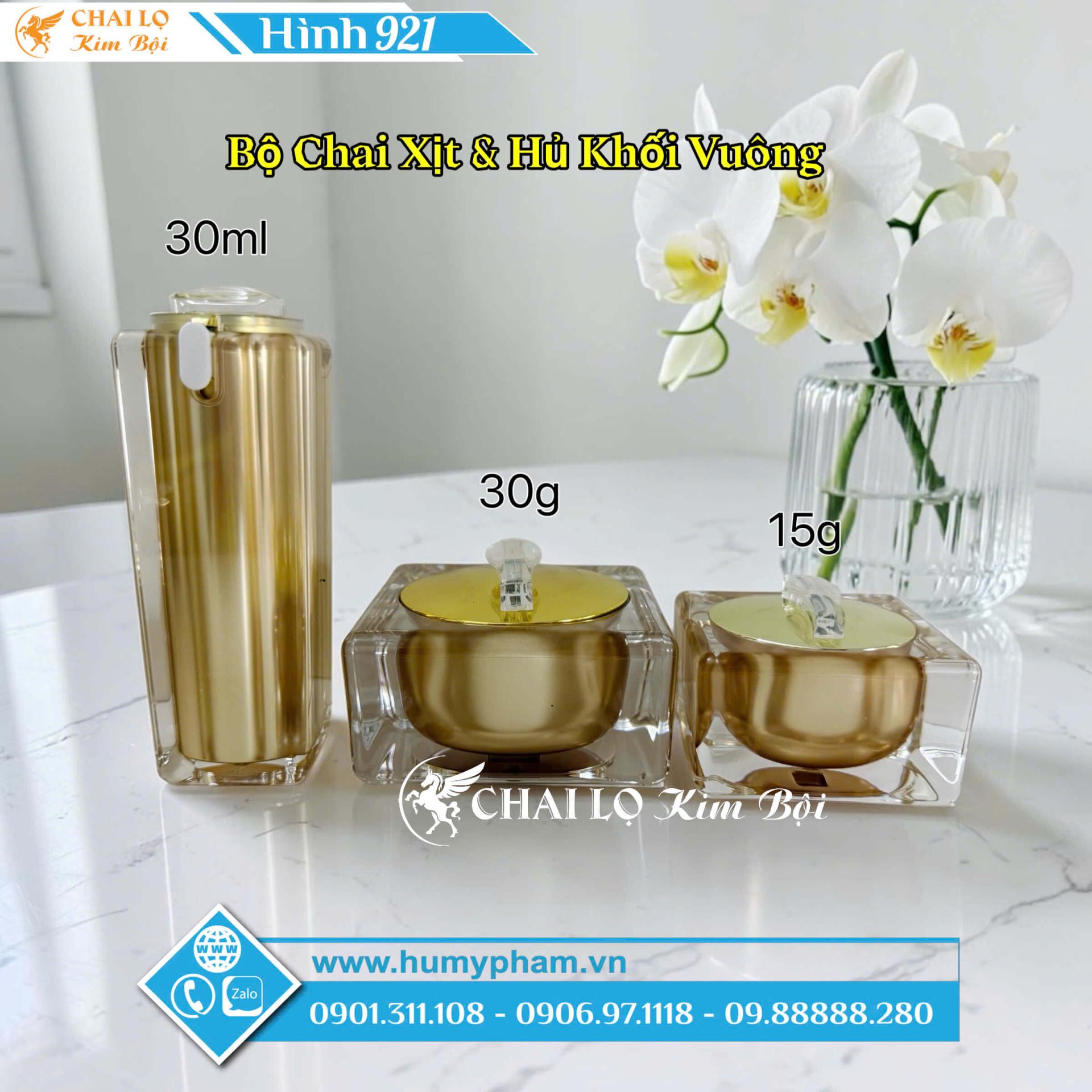 bộ chai xịt và hủ nồi cơm