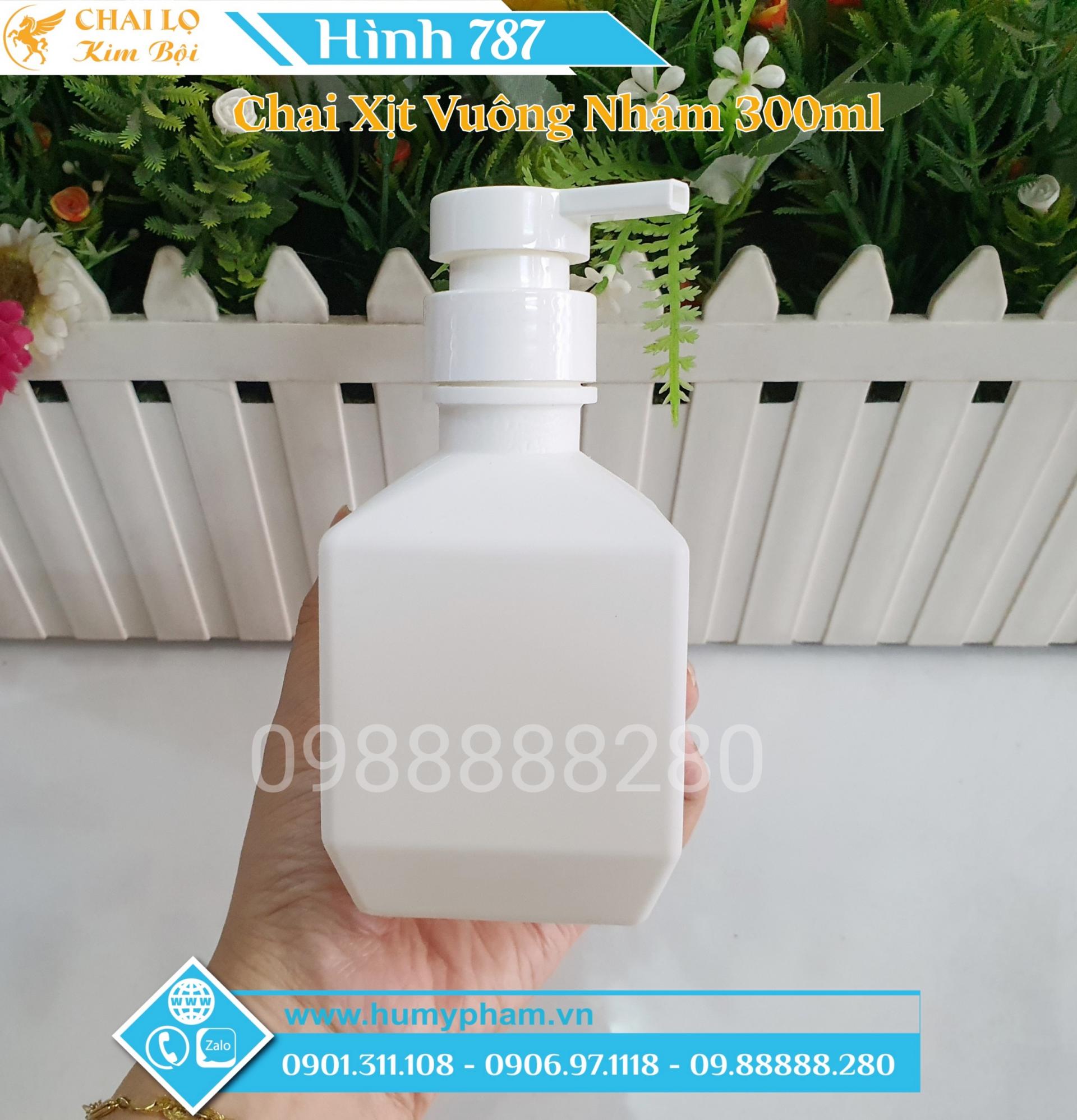 chai xịt vuông
