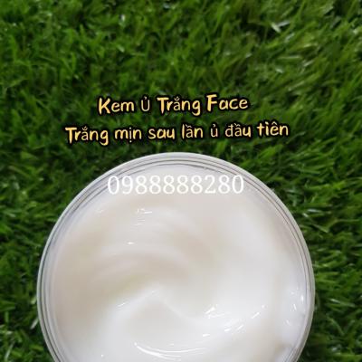 KEM Ủ TRẮNG FACE
