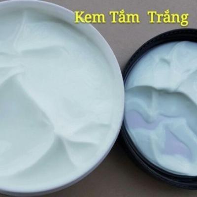KEM TẮM TRẮNG 1 BƯỚC